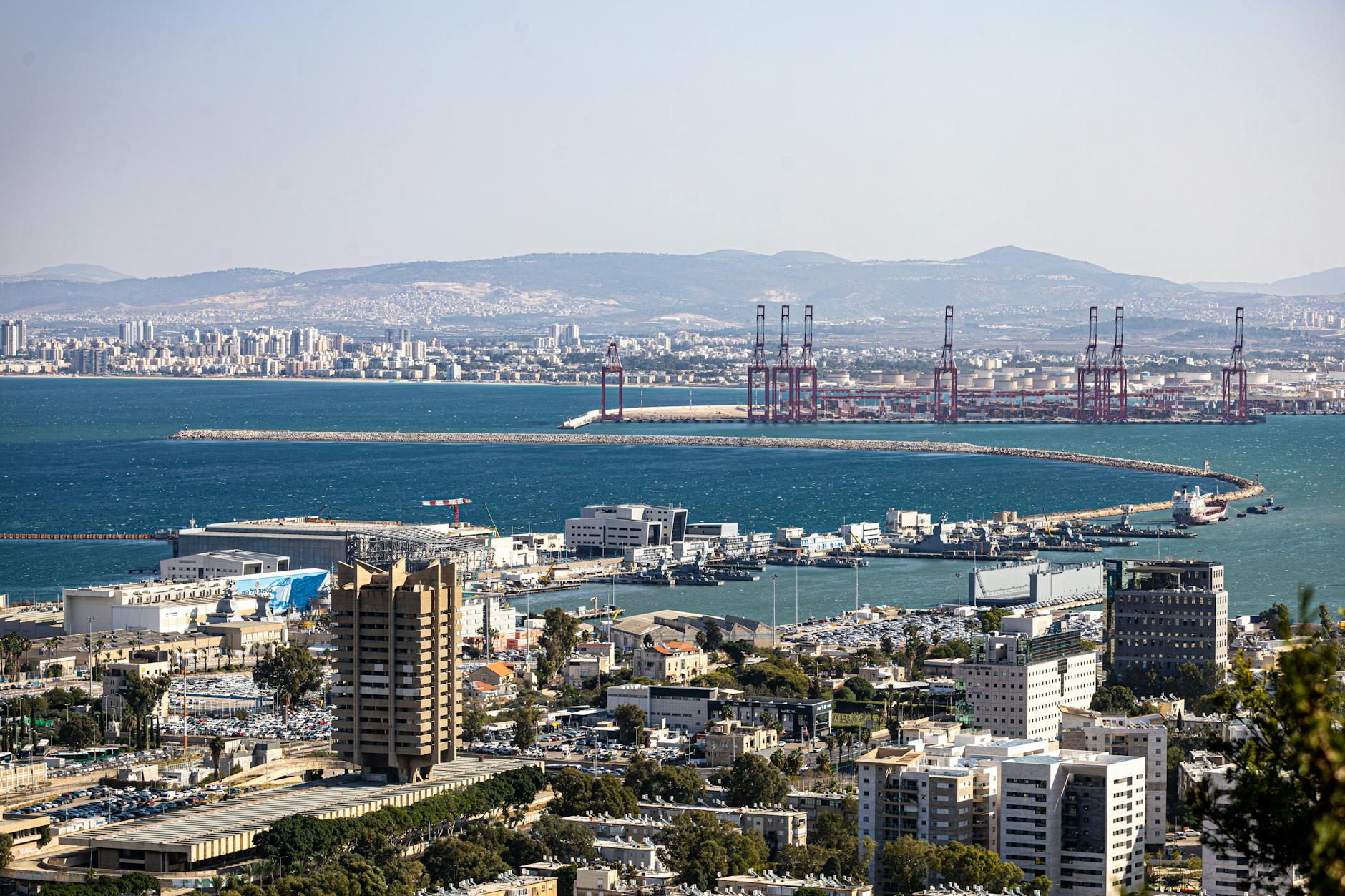 Haifa: guía completa de la ciudad de los jardines colgantes en Israel
